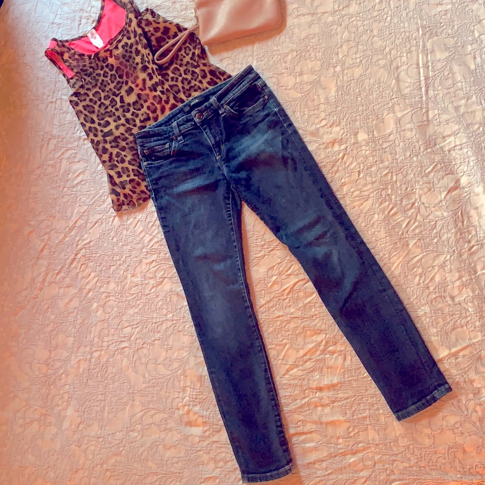 Joe’s Ankle Crop size 27